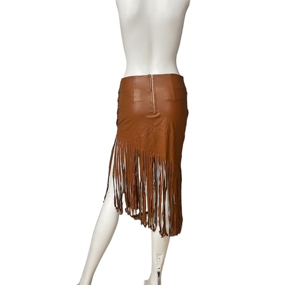 Brown Fringe Faux Leather PU Skirt
New - Picture 5 of 9